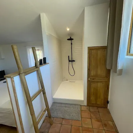 Casa vacanze Sous Les étoiles En Provence, Les Bambous Et Les Grands Chênes