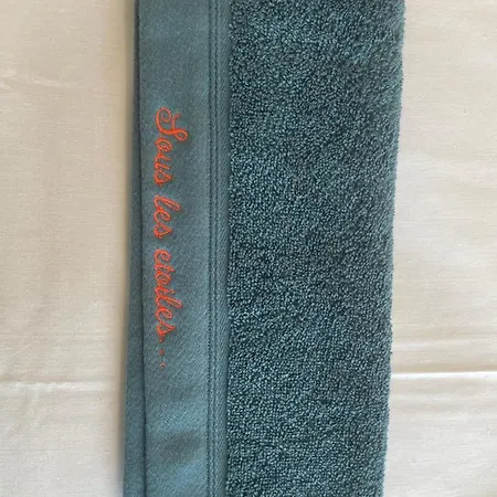 Sous Les étoiles En Provence, Les Bambous Et Les Grands Chênes Casa vacanze