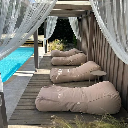 Holiday home Sous Les Etoiles En Provence, Les Bambous Et Les Grands Chenes